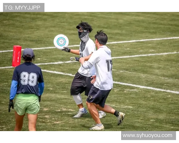 武汉飞盘队在攀岩联赛中以54分稳居积分榜首位